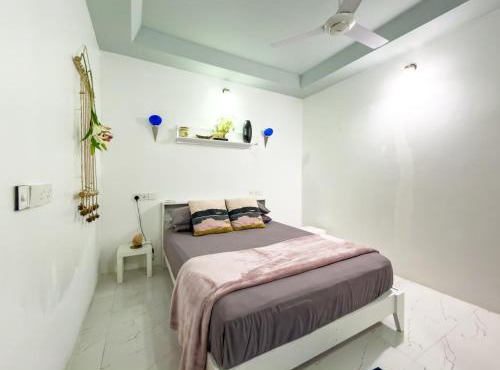 Diamond Stay Inn in Dhangethi