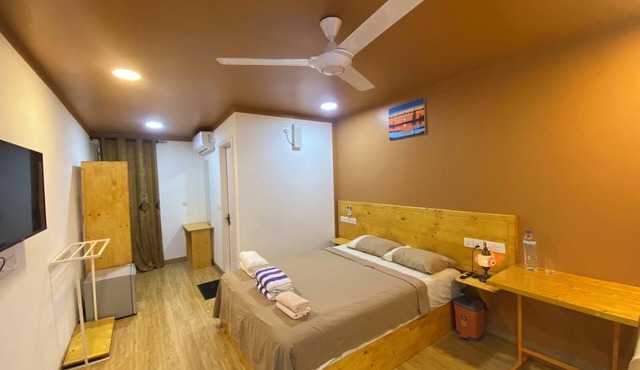 Ever Blue Guest House in Mathiveri