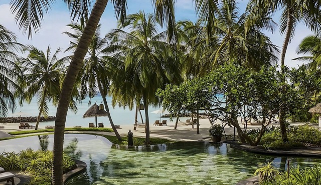 Grand Water Villa With Pool At One&Only Reethi Rah, Private Pool, Beach View! in Atoll de Male Nord