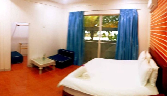 Kendhoo holidaysRavehimagu in Kendhoo