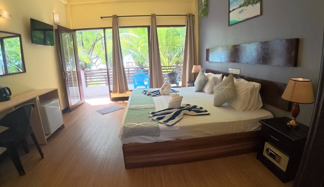 Liberty Guest House Maldives in Mahibadhoo
