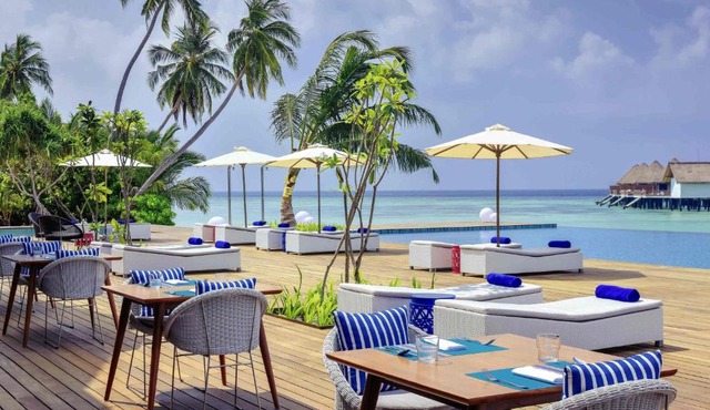 Mercure Maldives Kooddoo - Adults-Only Escape in Maamendhoo