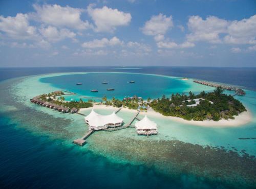 Safari Island Resort & Spa Maldives in Mushimasgali