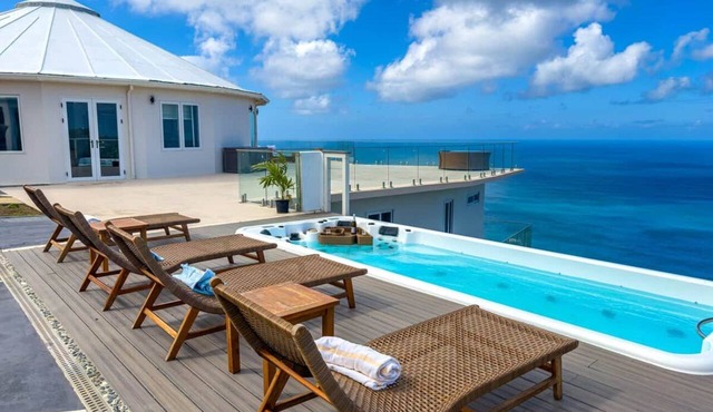 Villa Clementina at Lava Flow Beach - 4 bed/4 bath in Wesley Will