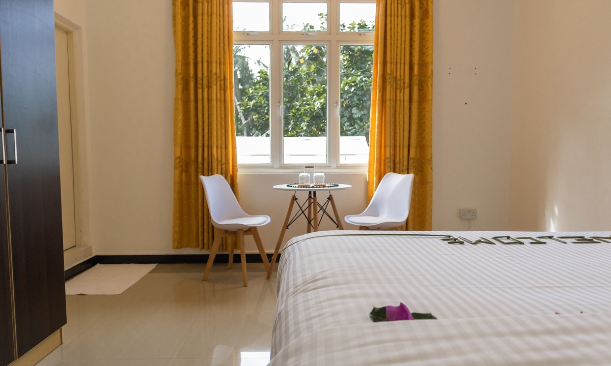 Magoodhoo House | PALM REST MALDIVES