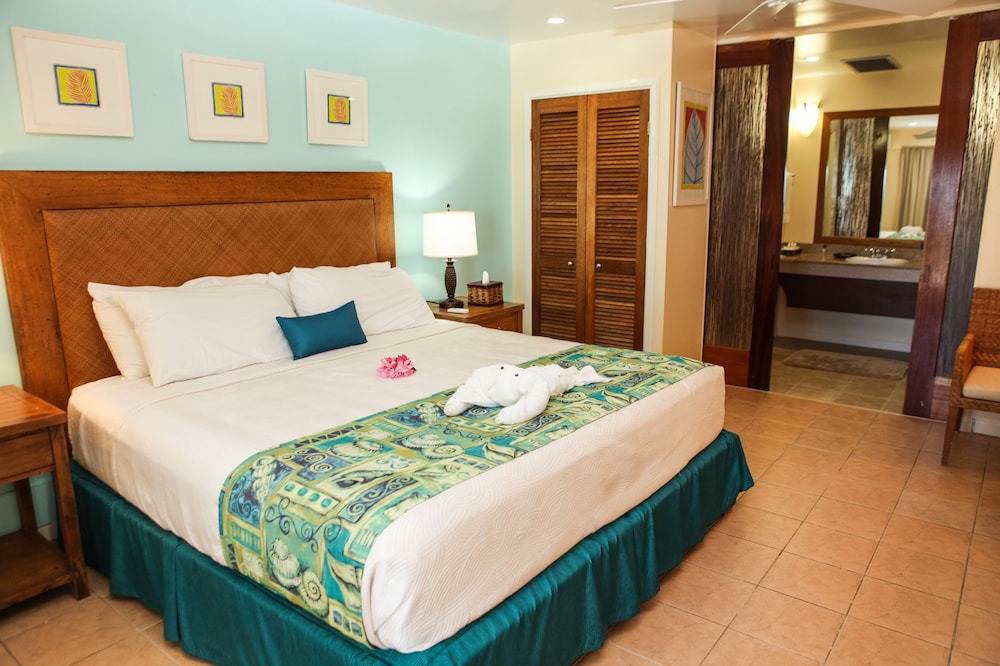 Setting Point Hotel | Anegada Reef Hotel