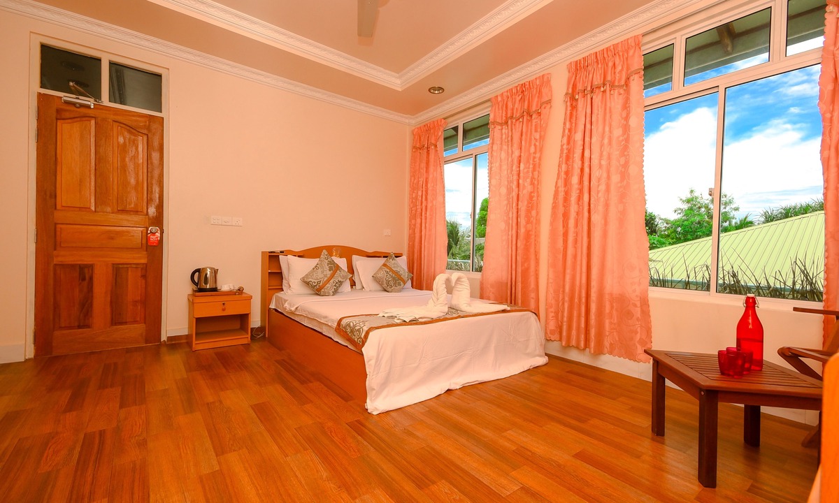 Maamigili House | Koimala Hotel