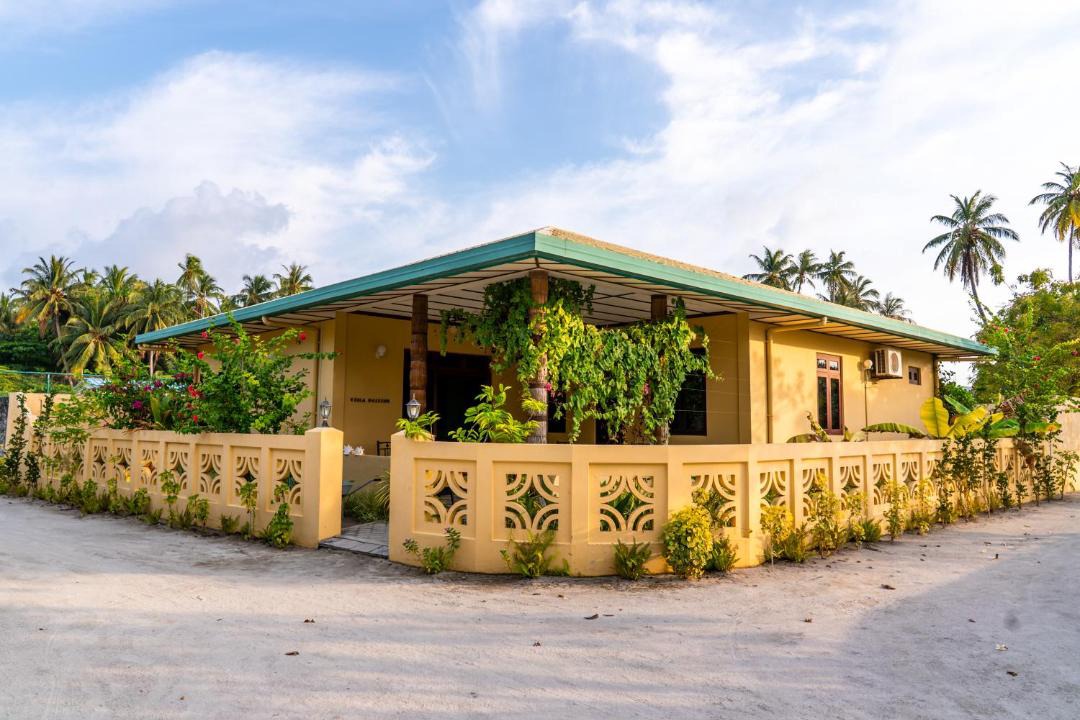 Rinbudhoo House | Guest houses in Maldives