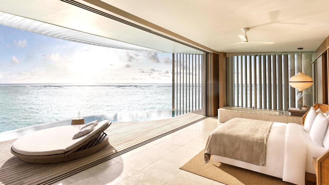 Kanifinolhu Island Resort | The Ritz-Carlton Maldives, Fari Islands
