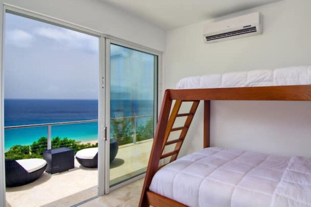 Photo of Others in Tortola