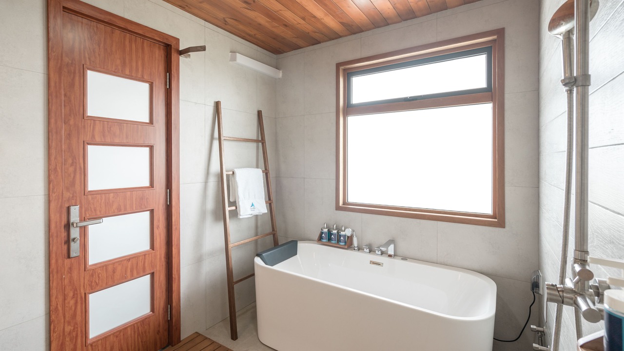 Photo of Bathroom in Gulhi