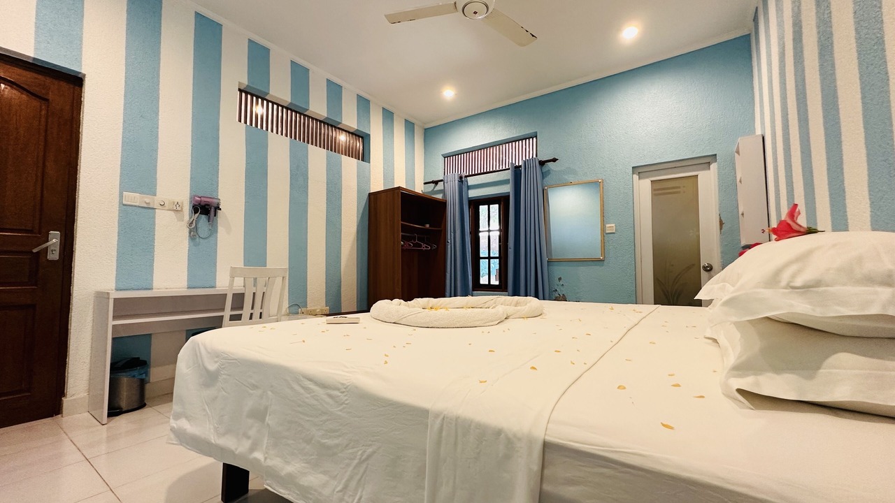 Photo of Bedroom in Thulusdhoo Island
