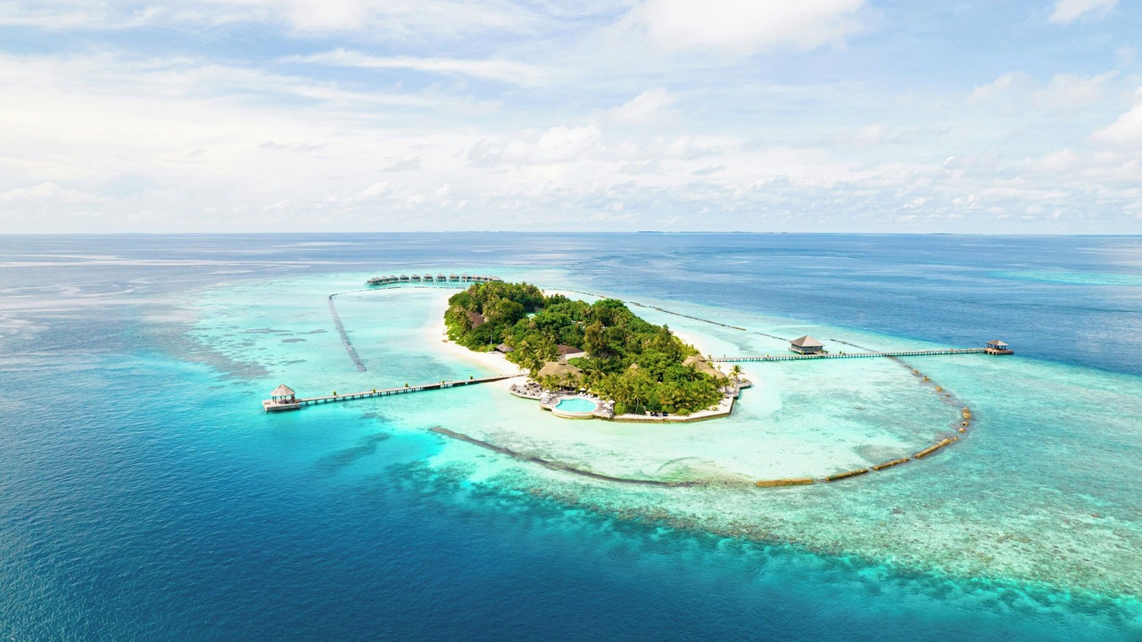 Photo of Others in Komandoo