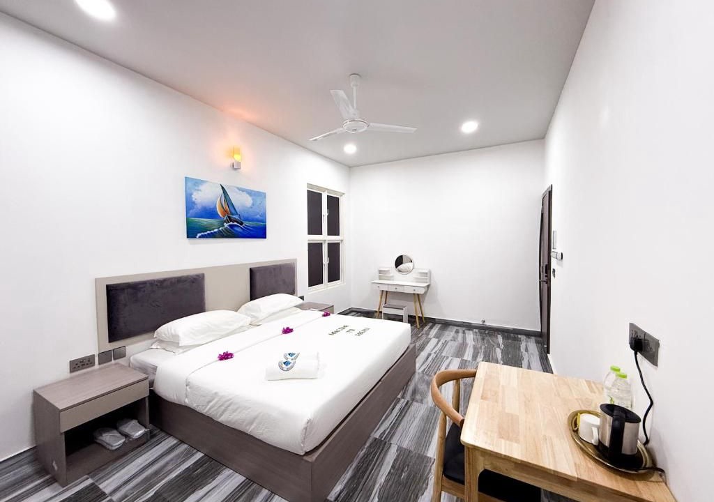 Photo of Bedroom in Dhidhoofinolhu Island