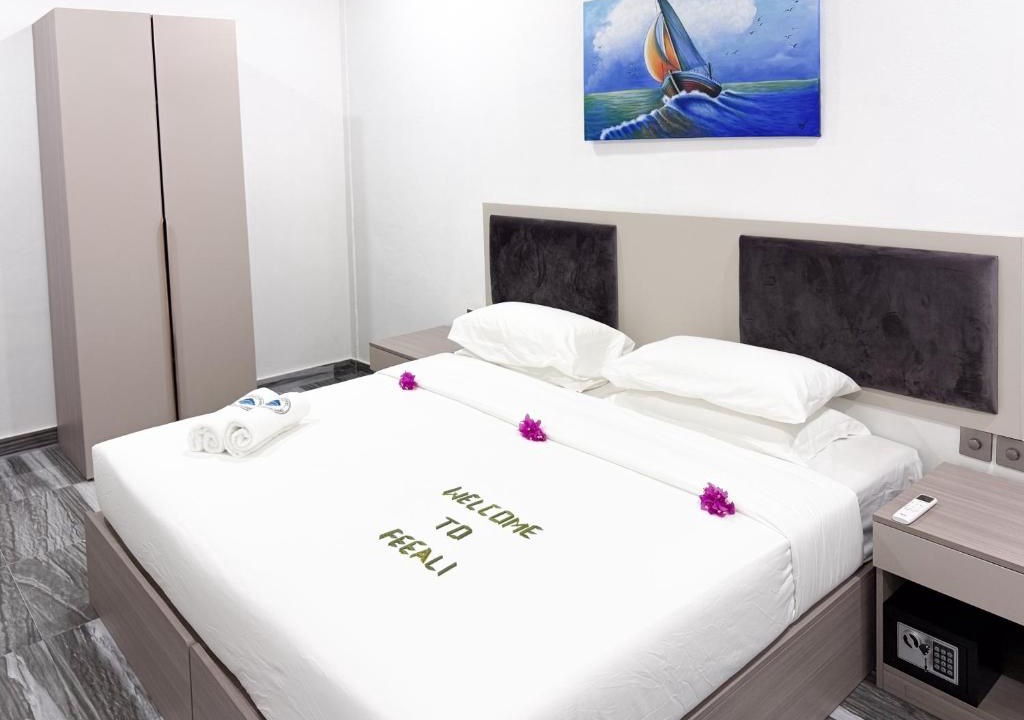 Photo of Bedroom in Dhidhoofinolhu Island