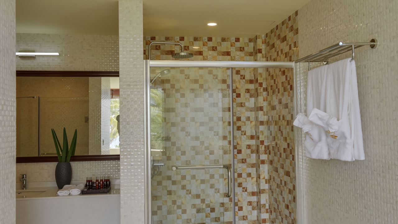 Photo of Bathroom in Thulusdhoo Island