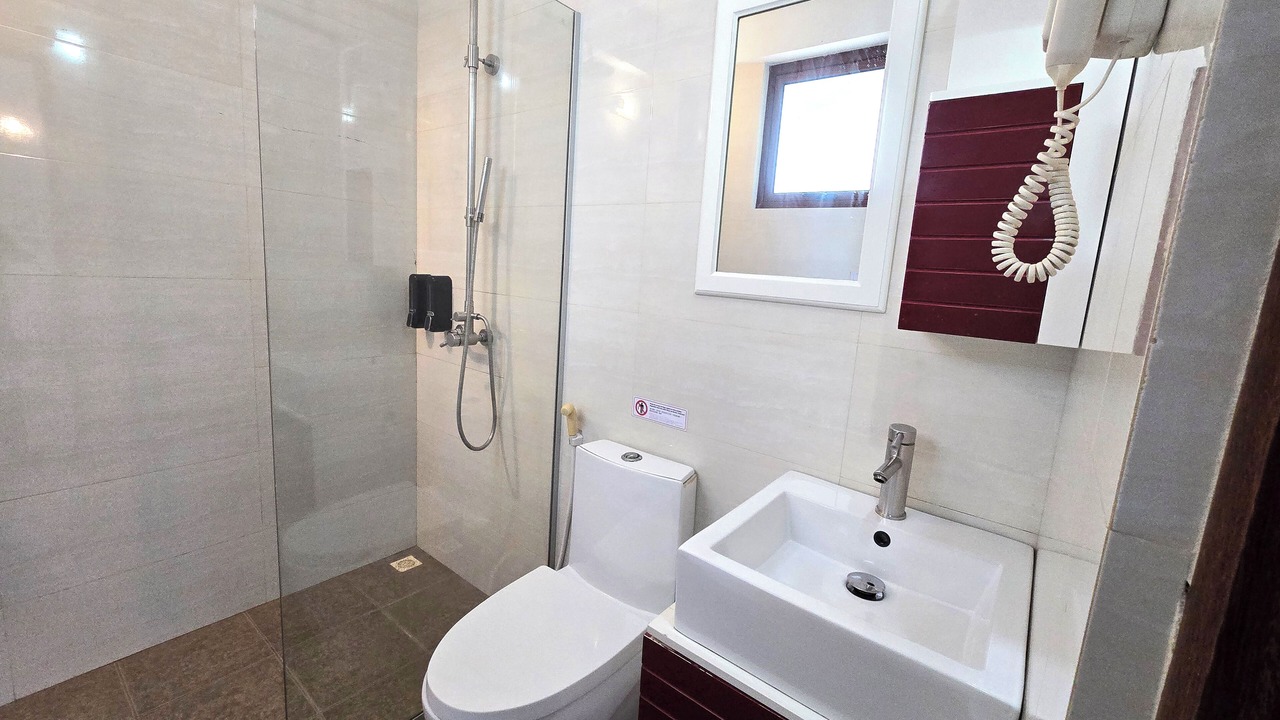 Photo of Bathroom in Gulhi