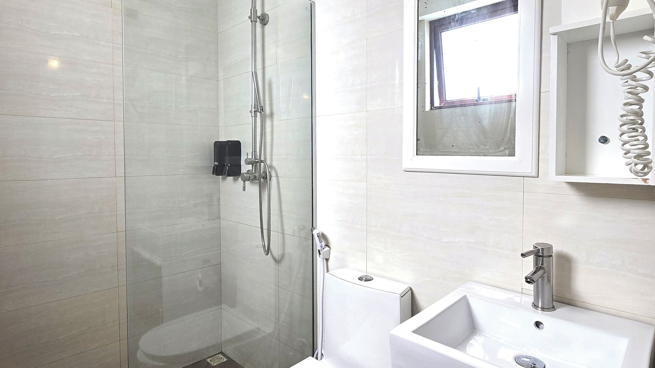 Photo of Bathroom in Gulhi