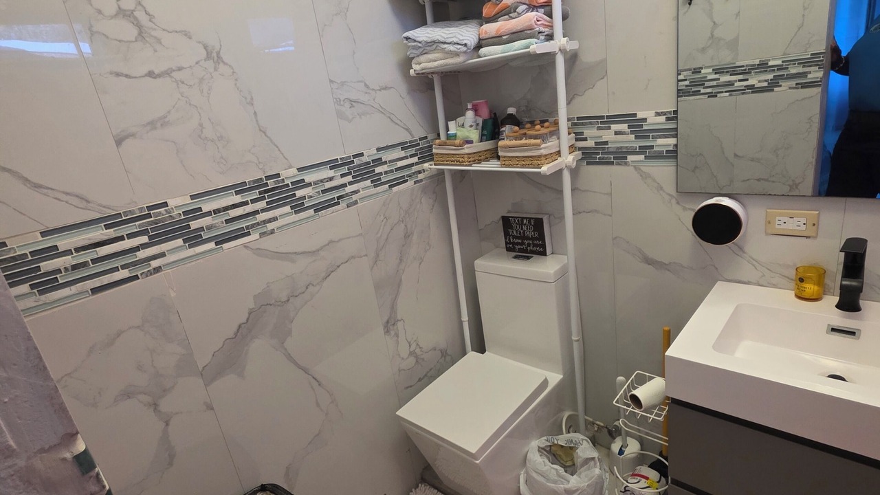 Photo of Bathroom in Jost Van Dyke