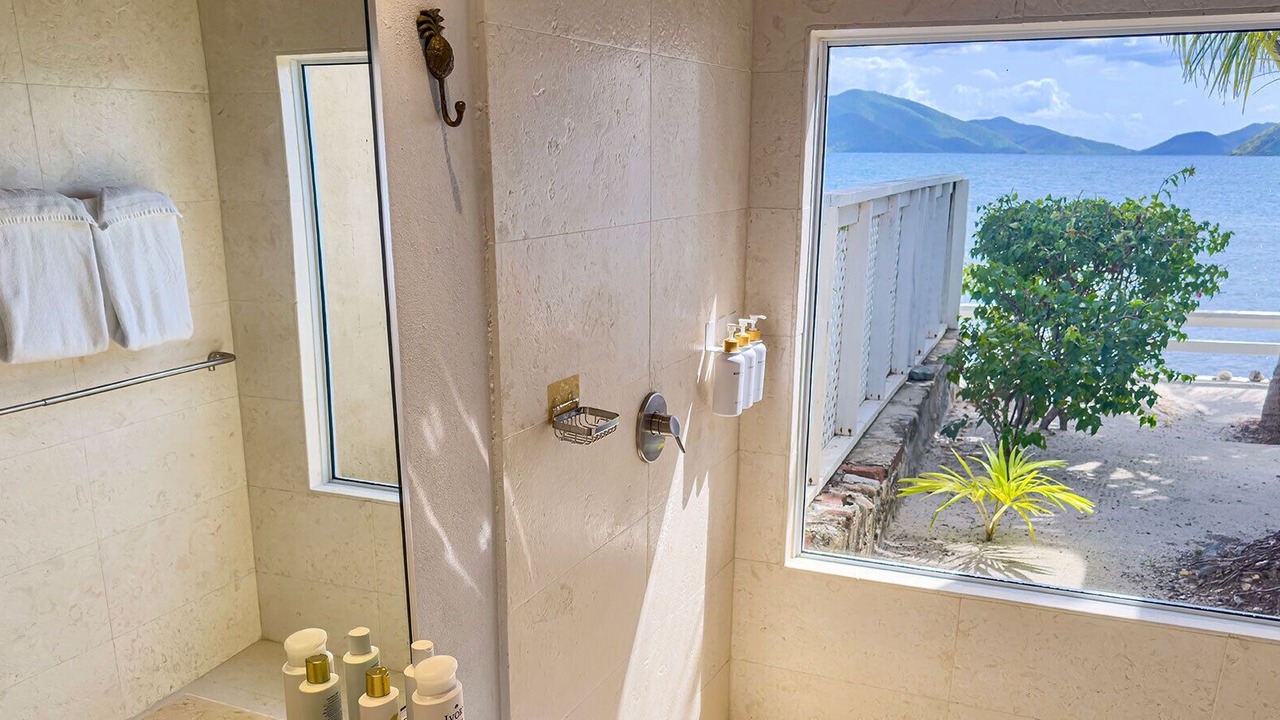 Photo of Bathroom in Daseys