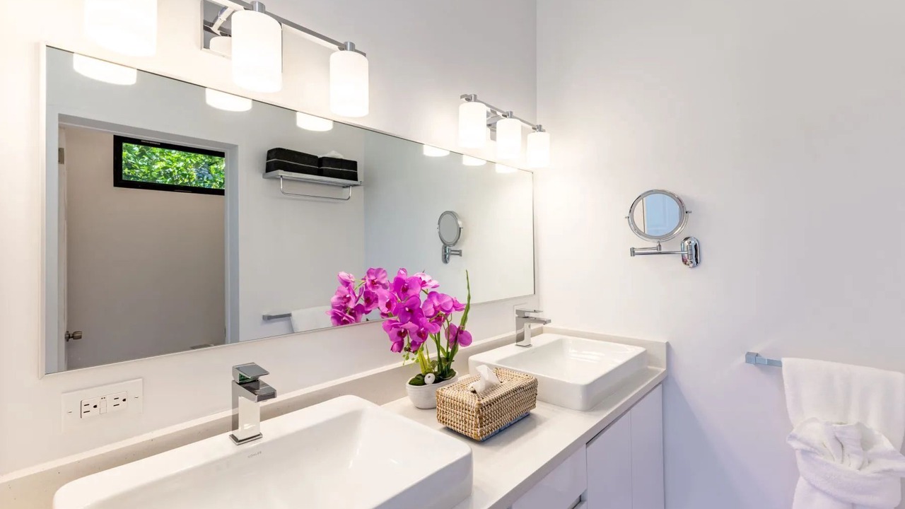Photo of Bathroom in Other Islands