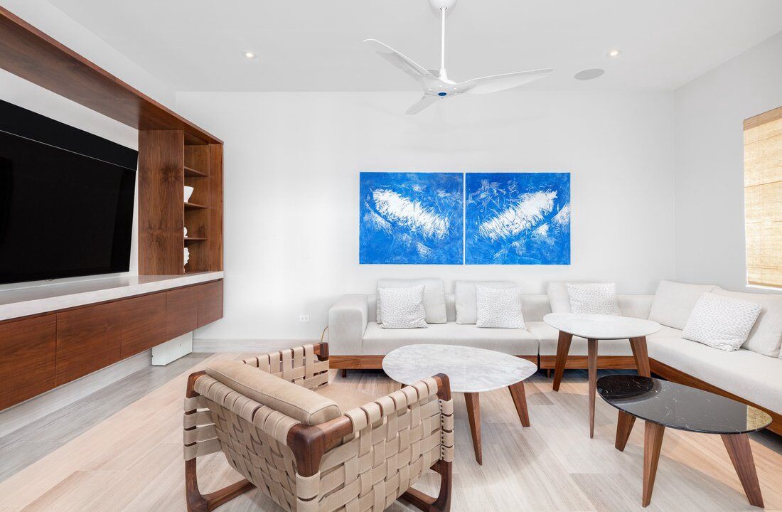 Photo of Livingroom in Spanish Town