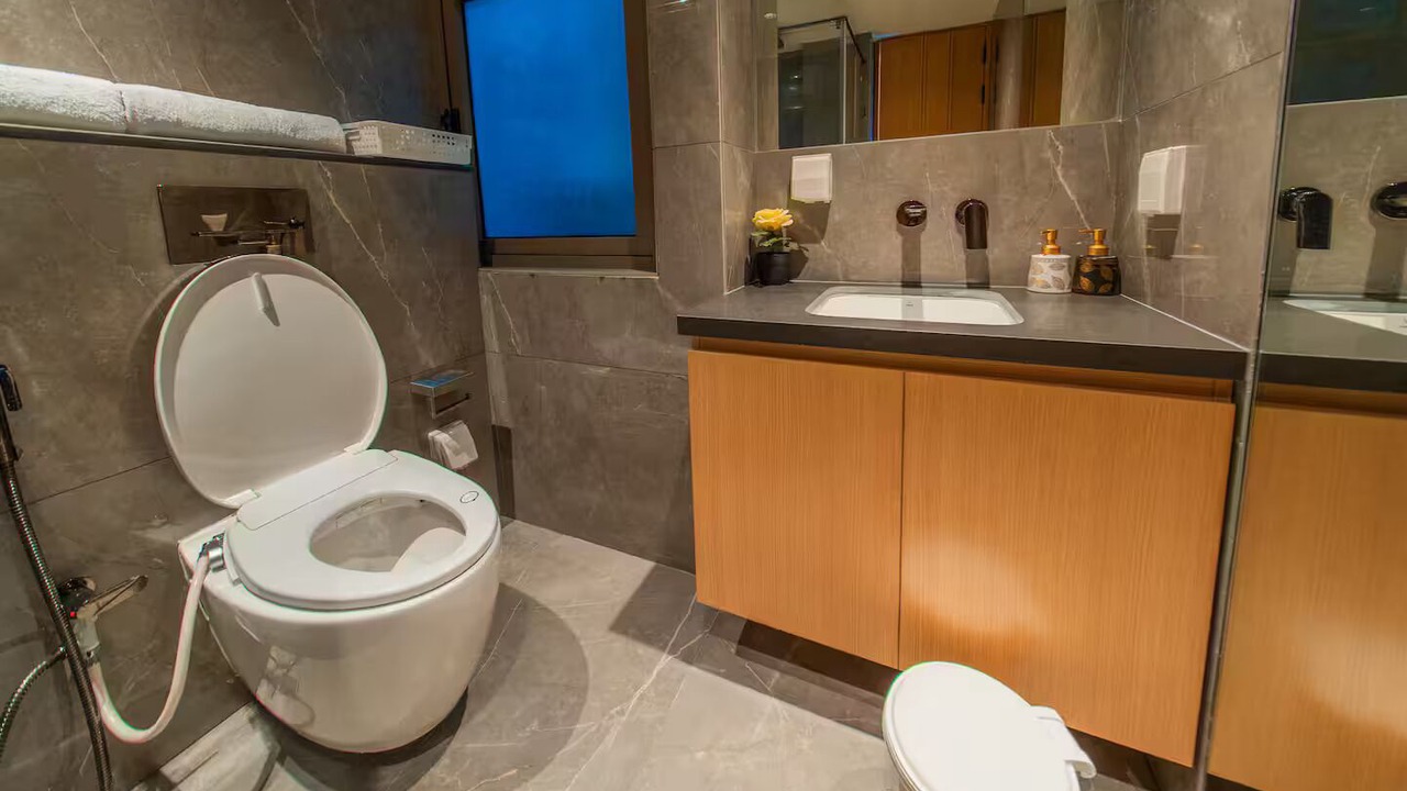 Photo of Bathroom in Thulusdhoo Island