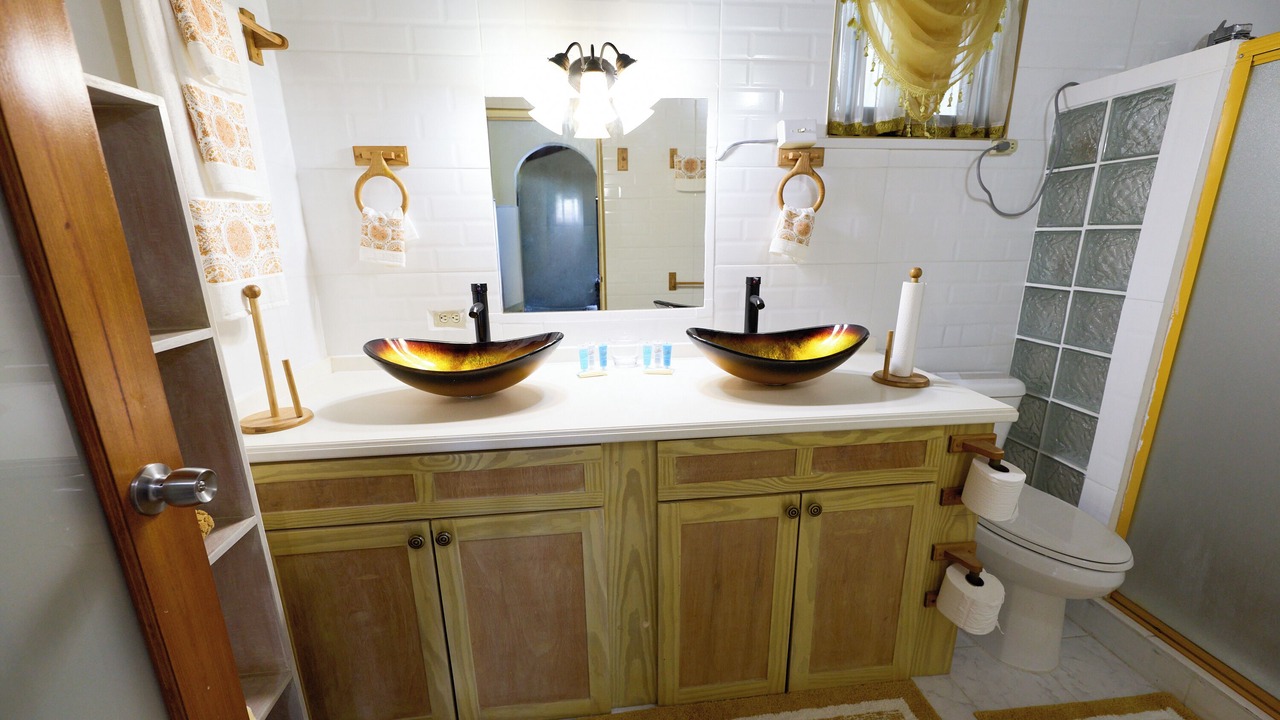 Photo of Bathroom in West End