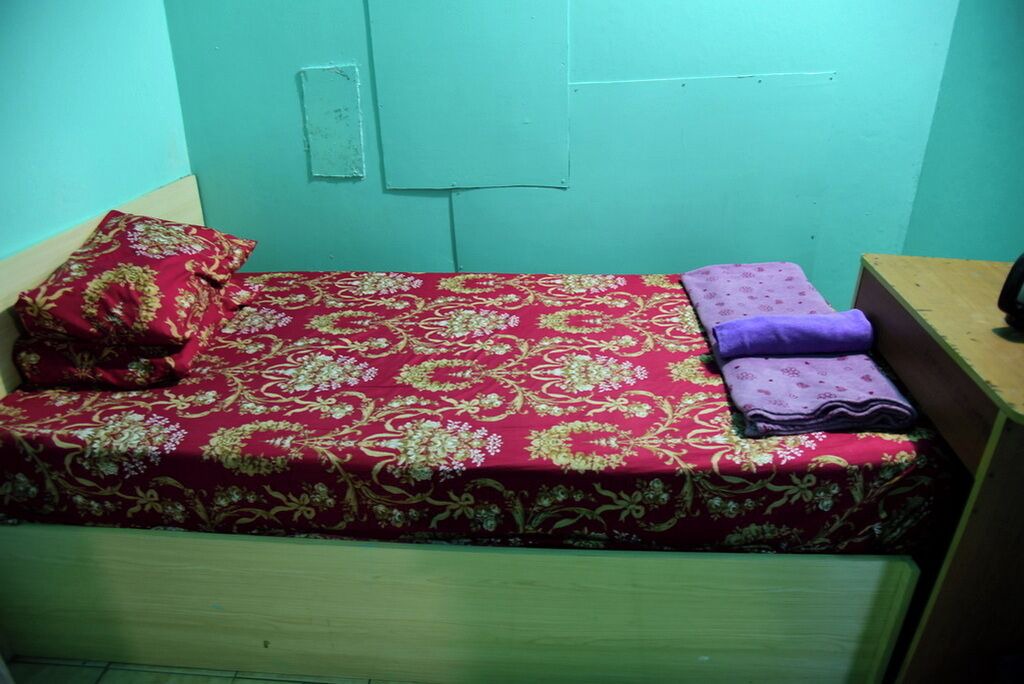 Photo of Bedroom in Male