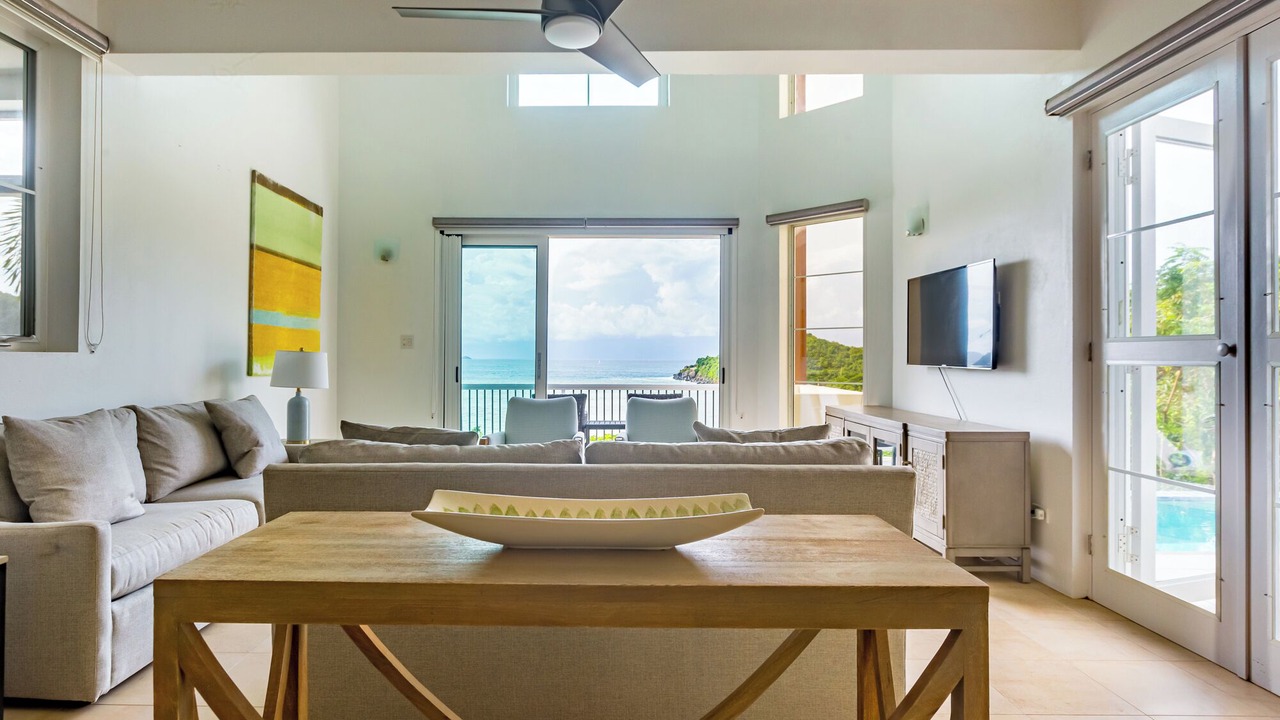Photo of Livingroom in Brewers Bay