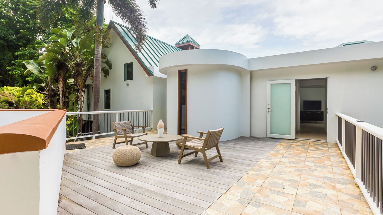 Photo of Patio Balcony in Brewers Bay