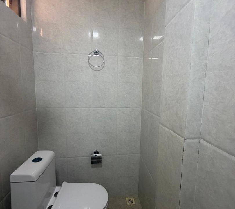 Photo of Bathroom in Omadhoo