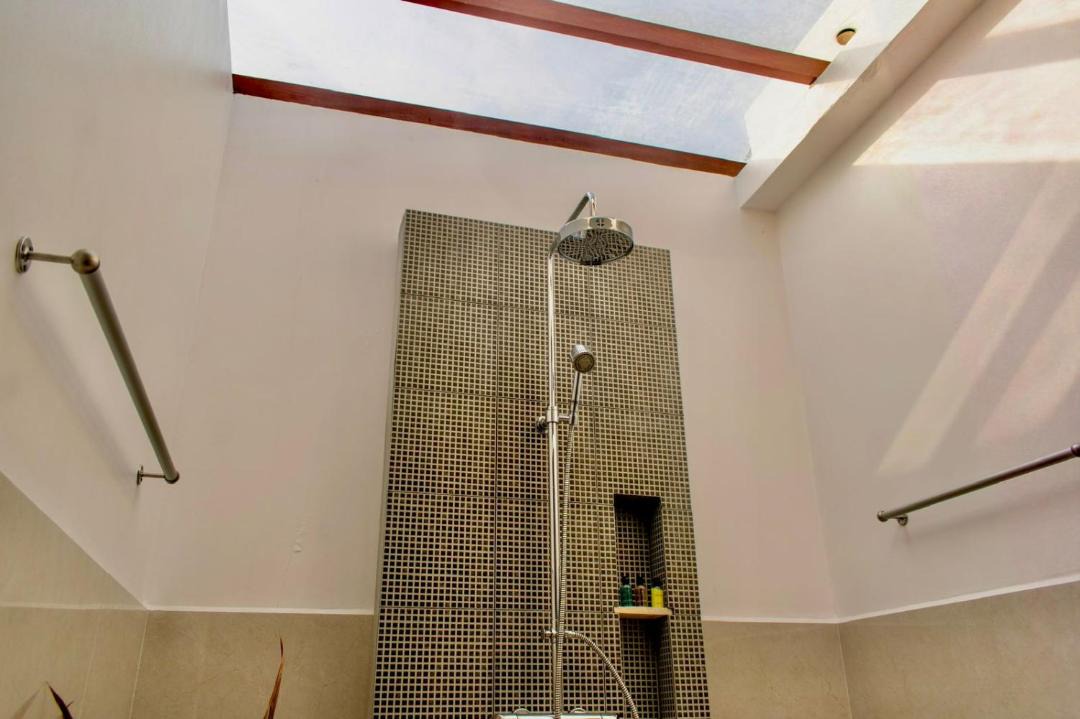 Photo of Bathroom in Raa Atoll