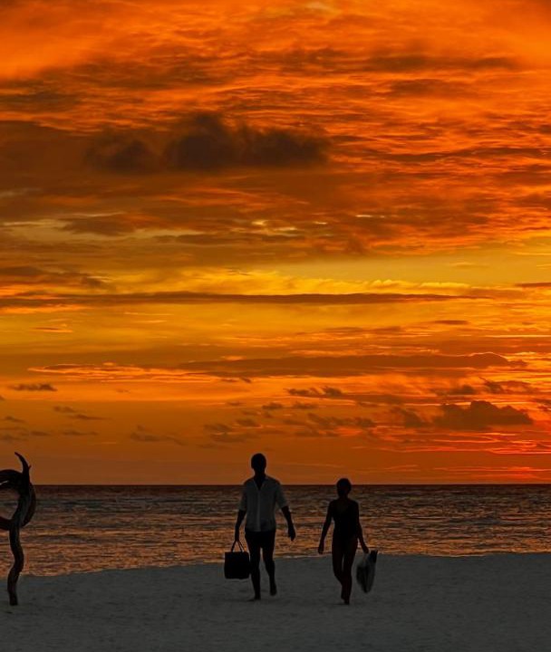 Photo of Human In Picture in Fulhadhoo