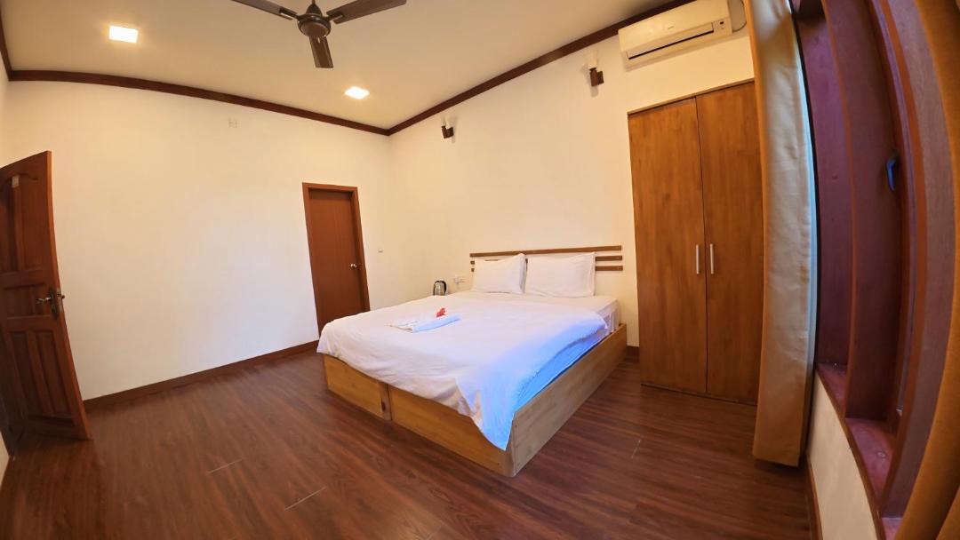 Photo of Bedroom in Maamigili