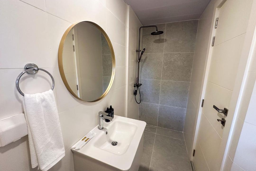 Photo of Bathroom in Omadhoo