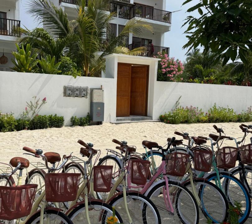 Photo of Others in Thoddoo
