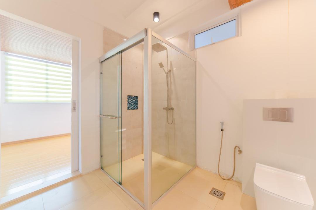 Photo of Bathroom in Thulusdhoo Island