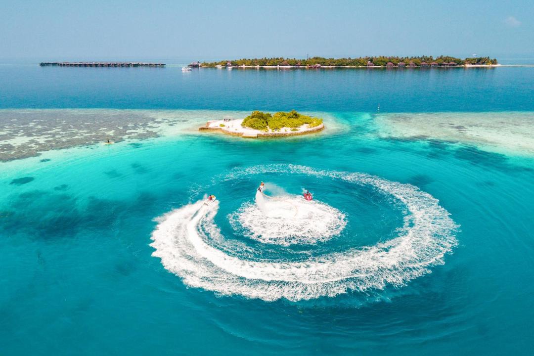 Photo of Others in Huvahendhoo