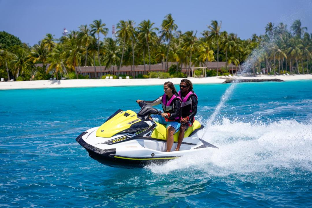 Photo of Others in Mandhoo