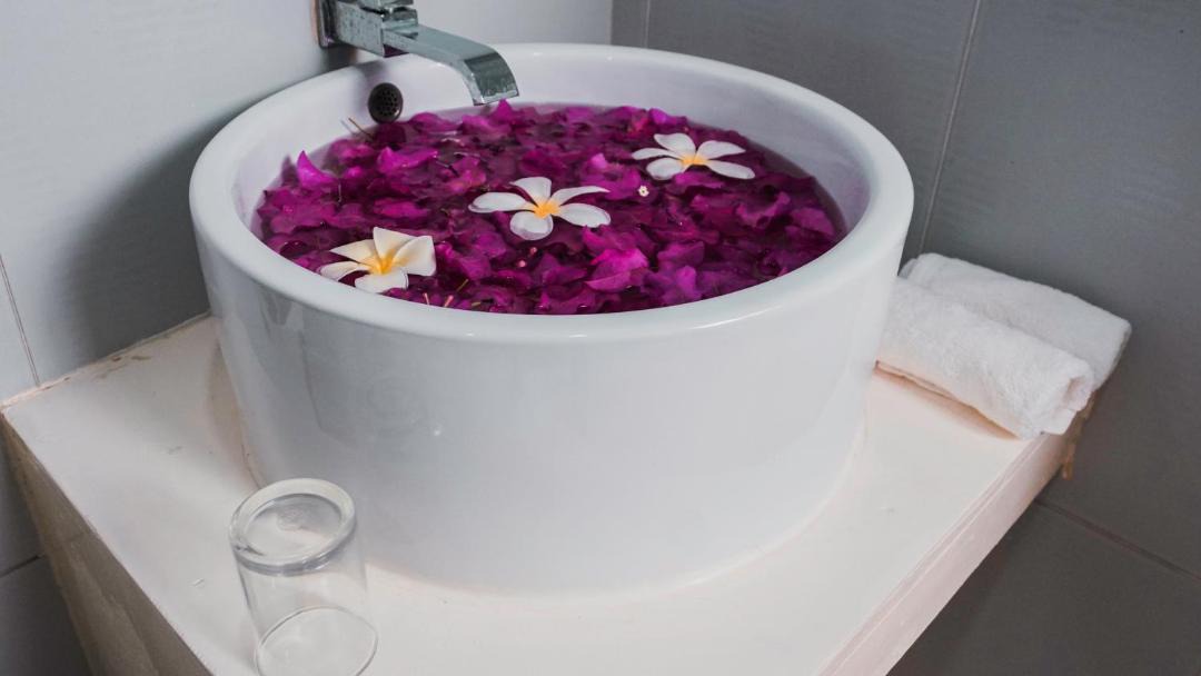 Photo of Bathroom in Omadhoo