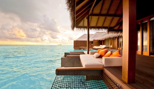 Sunset Ocean Suite with Private Pool with Personalize Butler Service