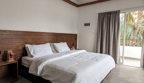 Deluxe Double or Twin Room, Garden View