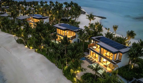 Two-Bedroom Lagoon Beach Pool Loft