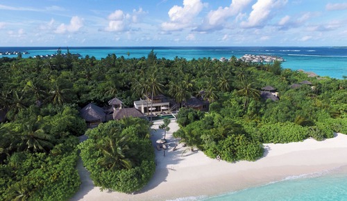 Ocean Beach Villa with Pool