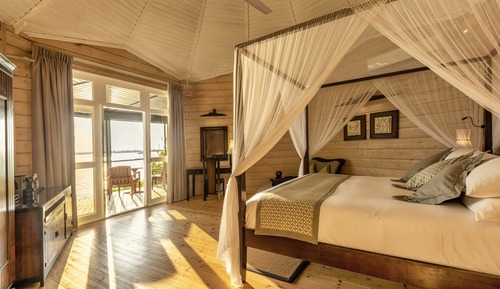 Premium Jacuzzi Beach Villa