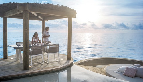 3 Bedrooms, Overwater (Residence, Club InterCont. Benefits)