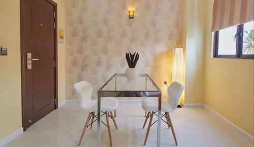 Super Deluxe Room + Free Airport Transfer