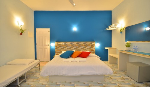 Deluxe Double Room, 1 King Bed, Ensuite, Garden View
