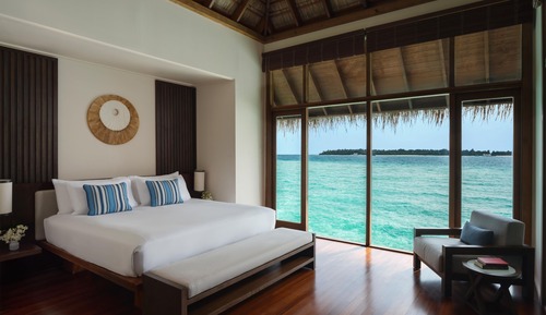 Grand Villa, 1 King Bed, Jetted Tub (Grand Water Villa With Pool)